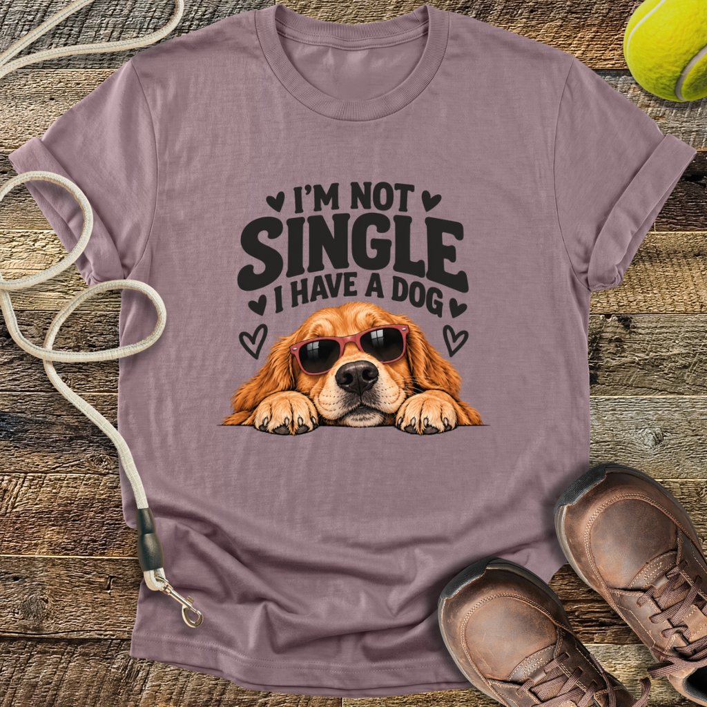 I'm Not Single (Golden Retriever) T-Shirt
